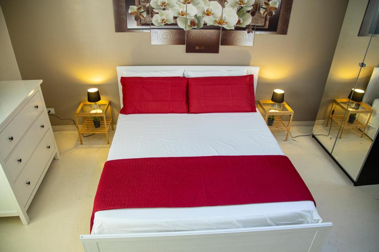 Hotel House Orlando à Sferracavallo Extérieur photo