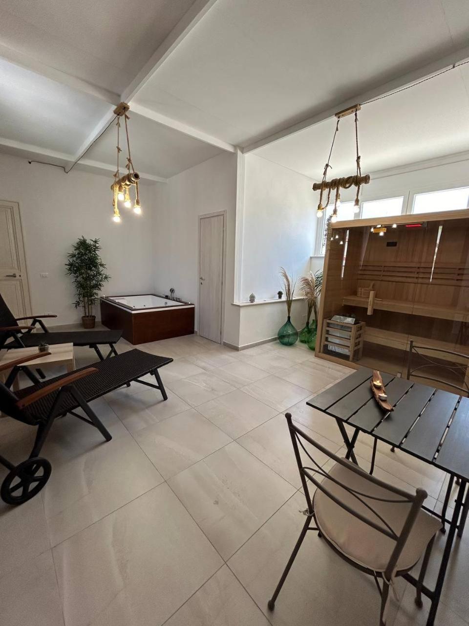 Hotel House Orlando à Sferracavallo Extérieur photo
